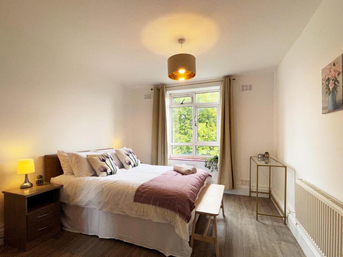 Sophie Place In Vauxhall - 3 Double Beds, 1 Sofa Bed, Spacious Londýn Exteriér fotografie
