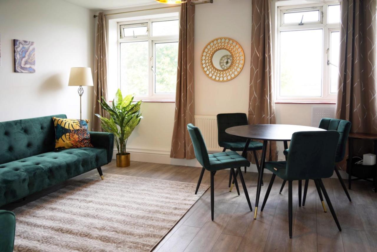 Sophie Place In Vauxhall - 3 Double Beds, 1 Sofa Bed, Spacious Londýn Exteriér fotografie