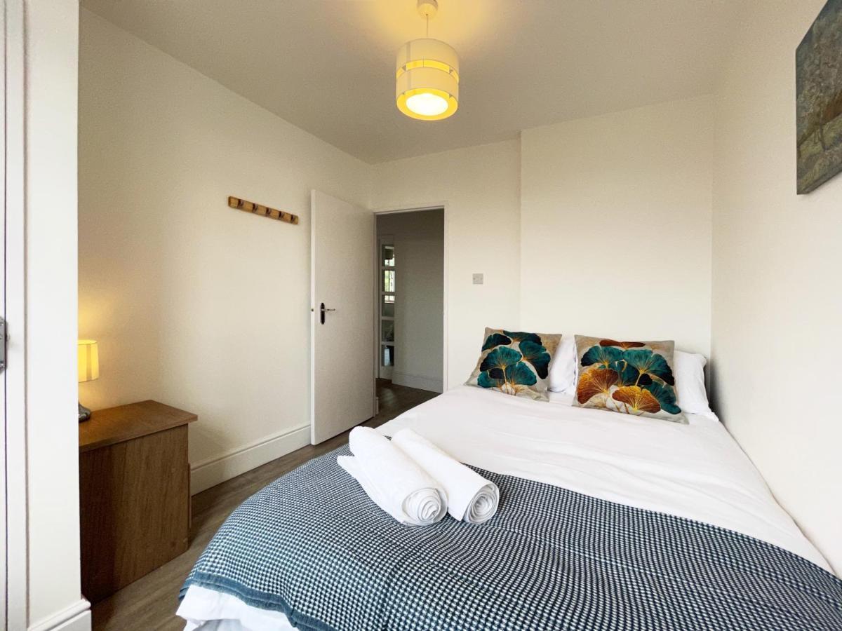 Sophie Place In Vauxhall - 3 Double Beds, 1 Sofa Bed, Spacious Londýn Exteriér fotografie